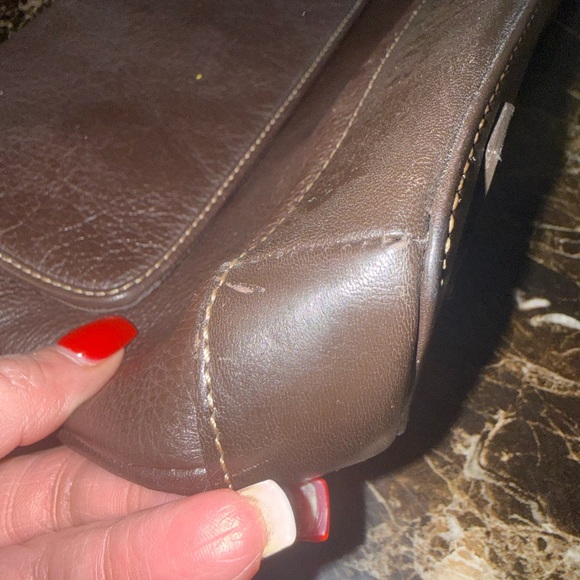 The Sak Dark Brown Leather Shoulder Bag - Picture 11 of 14